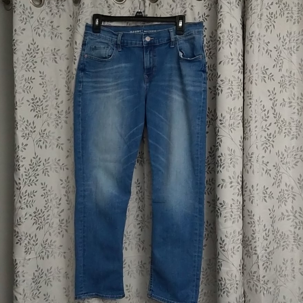 2/$3 Old Navy Boyfriend Straight Jeans sz 6